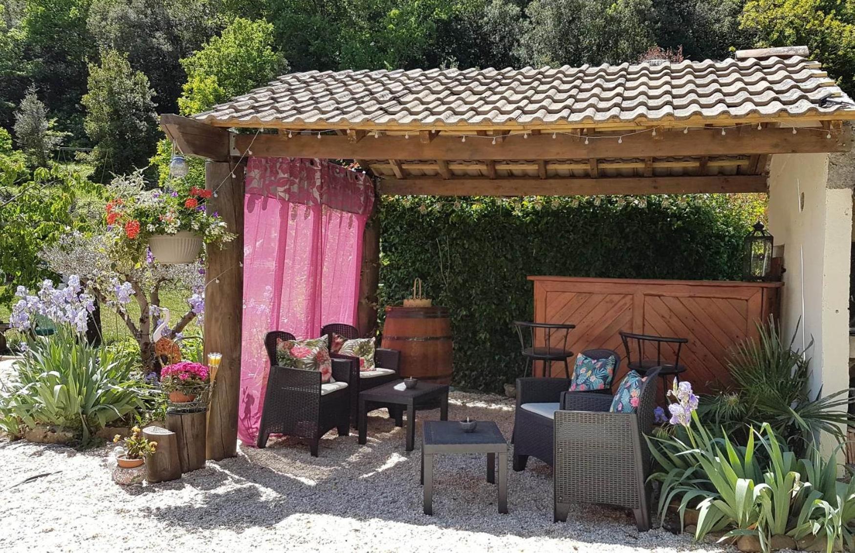 Le Clos Du Cedre Saint Sebastien d'Aigrefeuille Dış mekan fotoğraf